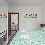 Apartment Sanja Premium *